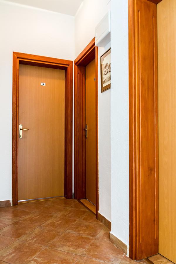 موستار Villa Lipa المظهر الخارجي الصورة